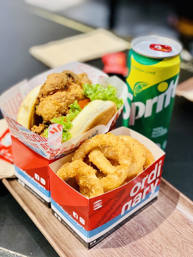 Ordinary Burgers, City Square Mall